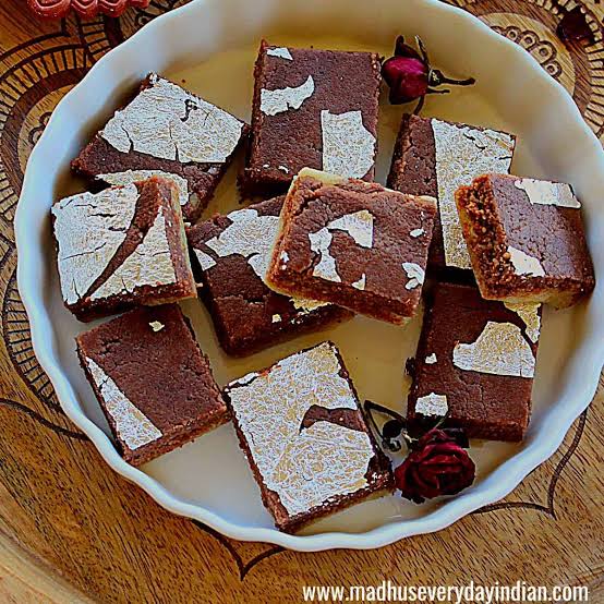 Chocolate Burfi (The Sweet Shop)