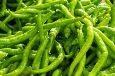 Long Hot green chilli per lb