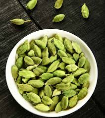 Green Cardmom Whole - 50gm loose